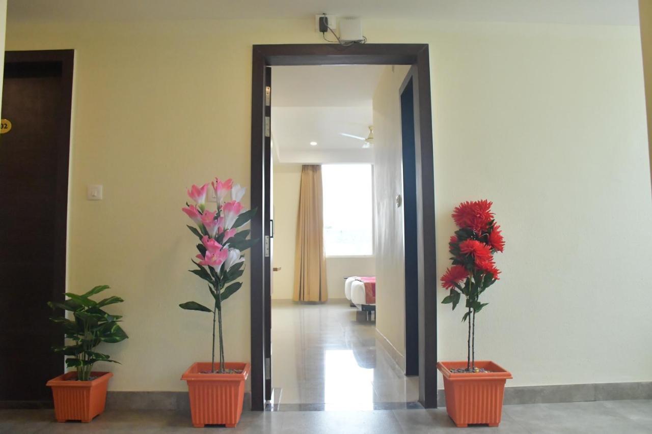 Hotel Yatharth Inn Varanasi Eksteriør billede