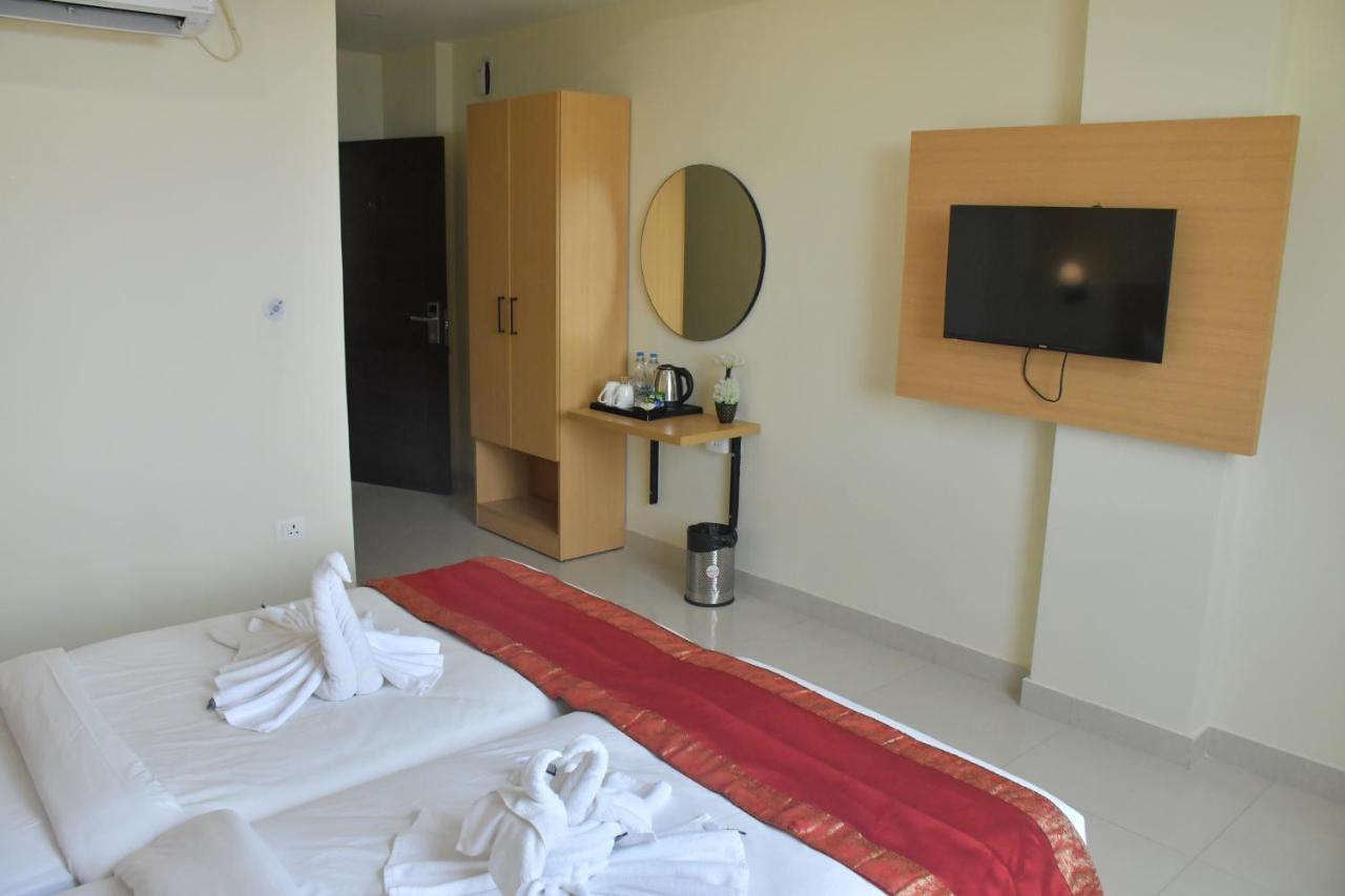 Hotel Yatharth Inn Varanasi Eksteriør billede